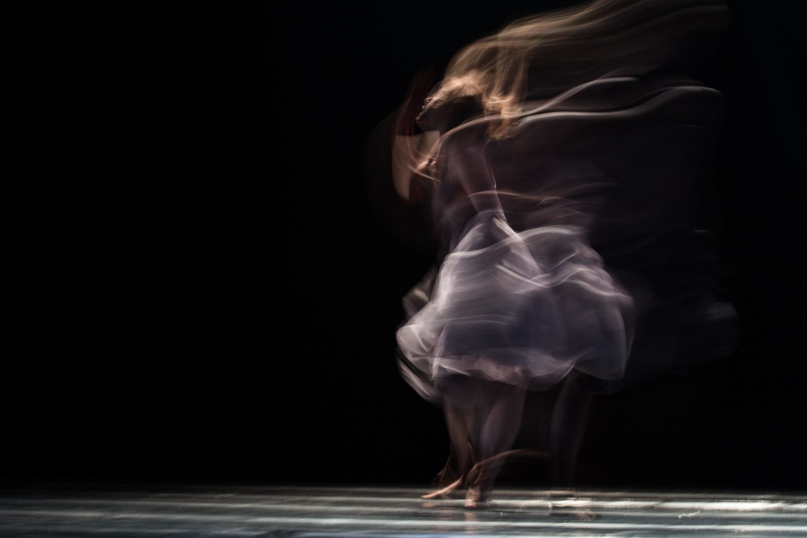 Episodio 162: La danza invisible – Conectando Puntos